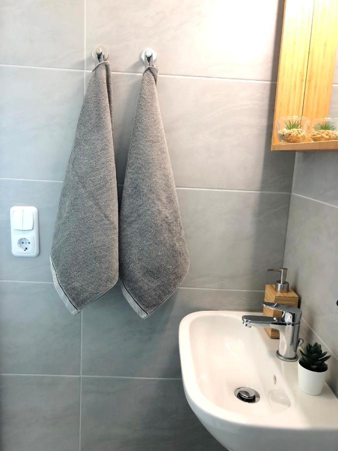 Appartamento Be my guest near metro station! Vienna Esterno foto